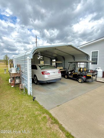 1961 Becton Farm Road, Kinston, NC 28501