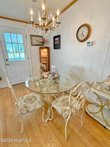 1961 Becton Farm Road, Kinston, NC 28501