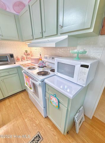 1961 Becton Farm Road, Kinston, NC 28501