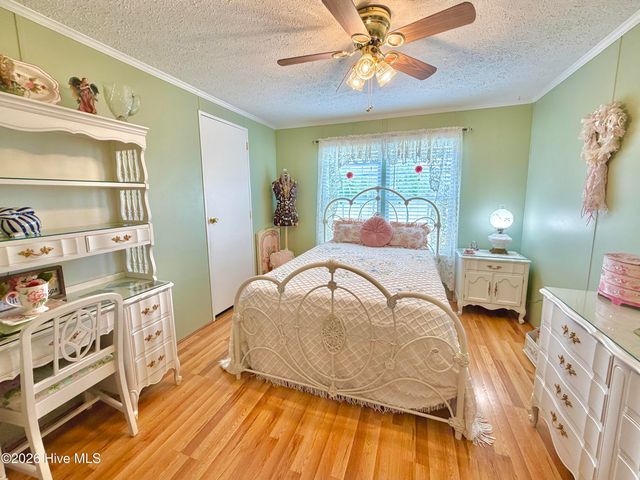 1961 Becton Farm Road, Kinston, NC 28501