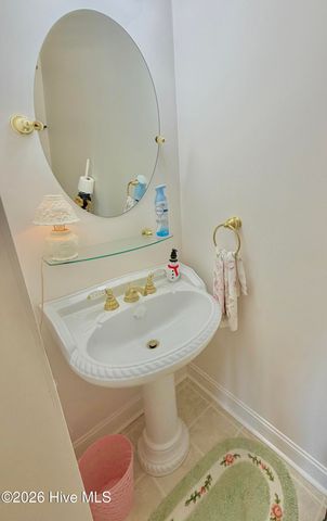 1961 Becton Farm Road, Kinston, NC 28501