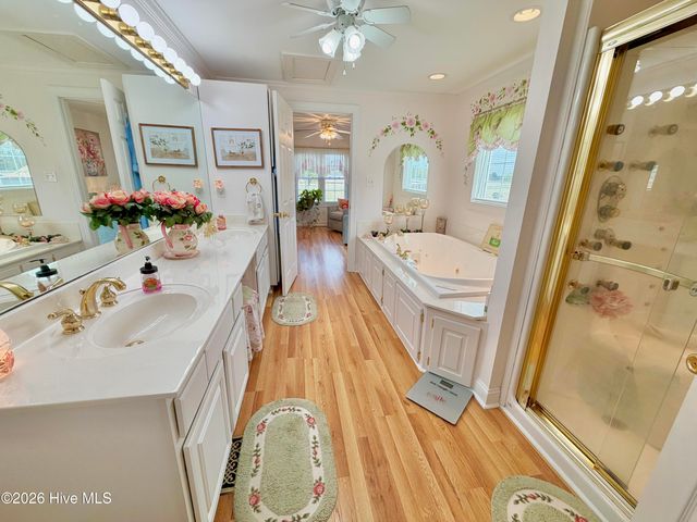 1961 Becton Farm Road, Kinston, NC 28501