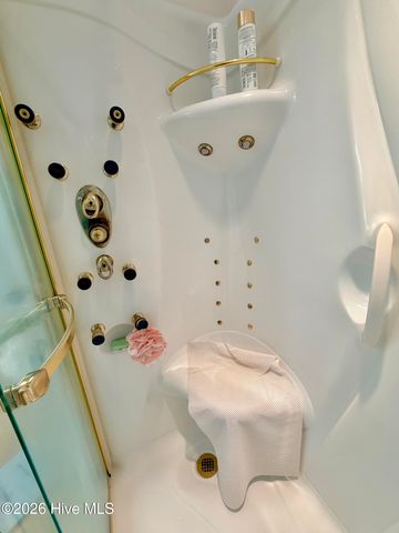 1961 Becton Farm Road, Kinston, NC 28501