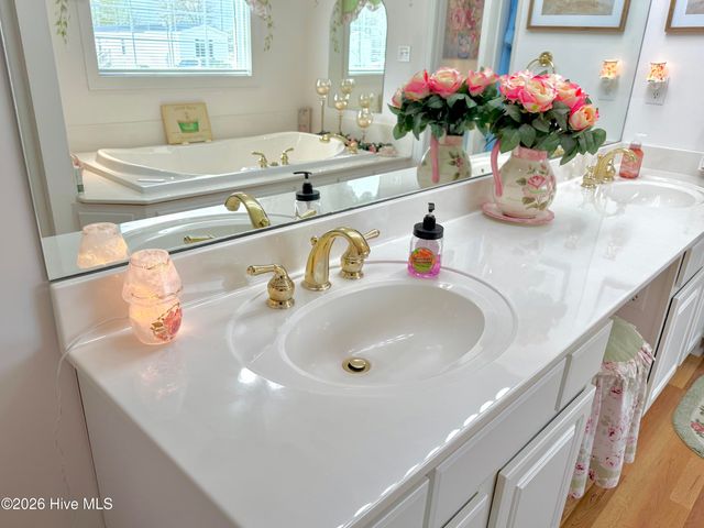 1961 Becton Farm Road, Kinston, NC 28501