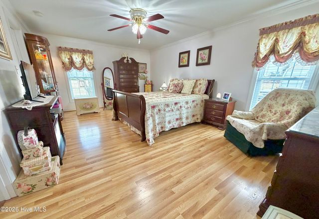 1961 Becton Farm Road, Kinston, NC 28501