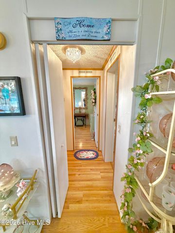 1961 Becton Farm Road, Kinston, NC 28501