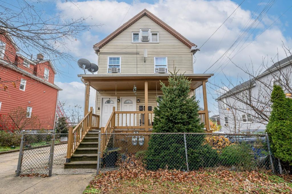 374 Delavan Street, New Brunswick, NJ 08901