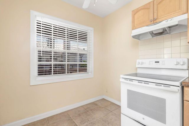 230 Conniston Road, West Palm Beach, FL 33405