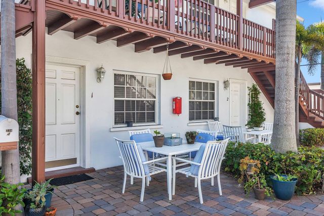 230 Conniston Road, West Palm Beach, FL 33405