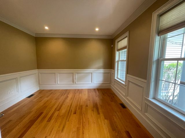 10 Blodgett Rd, Lexington, MA 02420