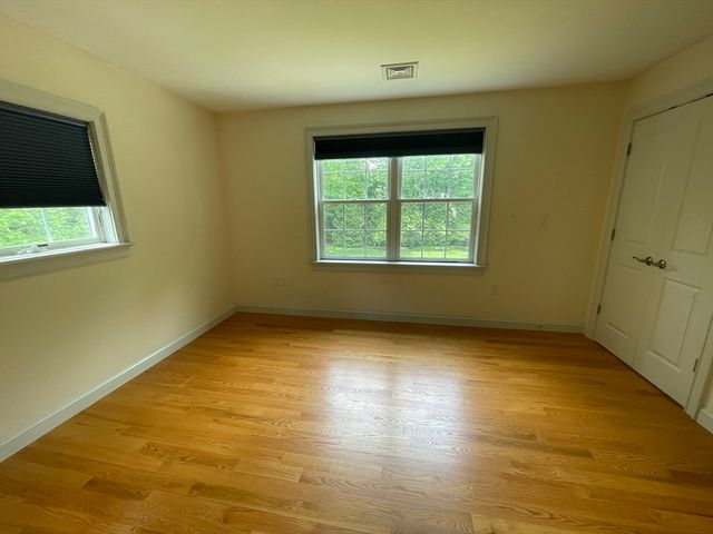 10 Blodgett Rd, Lexington, MA 02420