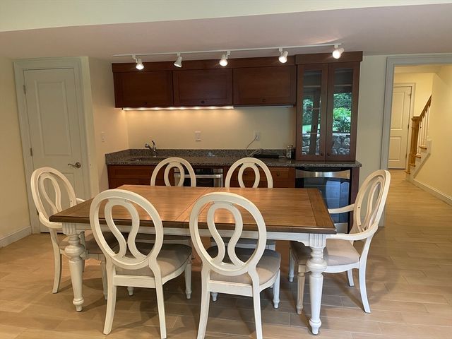 10 Blodgett Rd, Lexington, MA 02420
