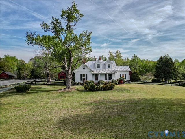 575 Perkins Rd, Kents Store, VA 23084