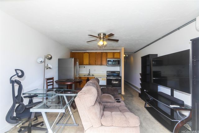 500 University Avenue 311, Honolulu, HI 96826