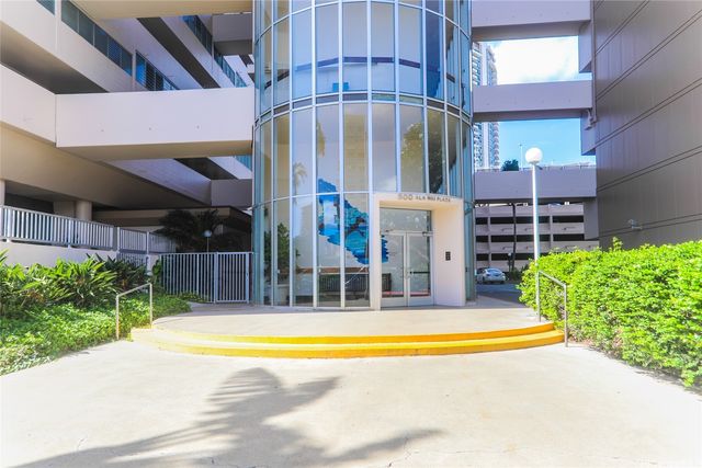 500 University Avenue 311, Honolulu, HI 96826