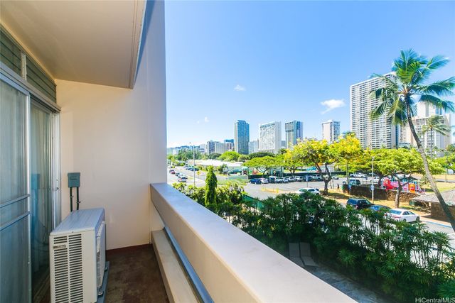 500 University Avenue 311, Honolulu, HI 96826