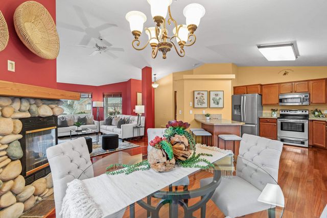 8915 E Parkside Ln, Spokane, WA 99217