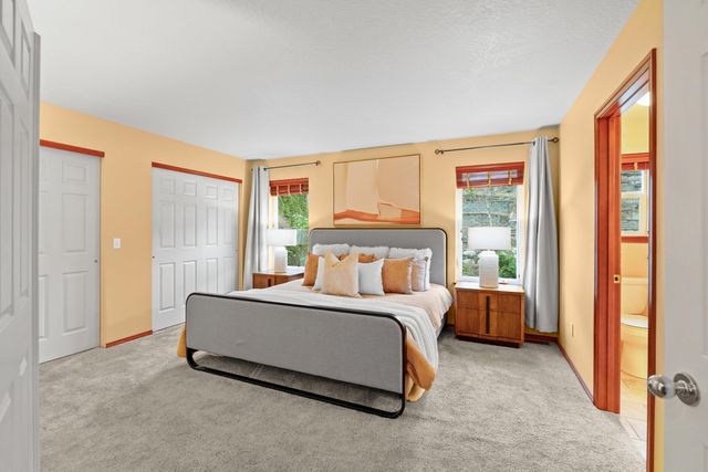 8915 E Parkside Ln, Spokane, WA 99217