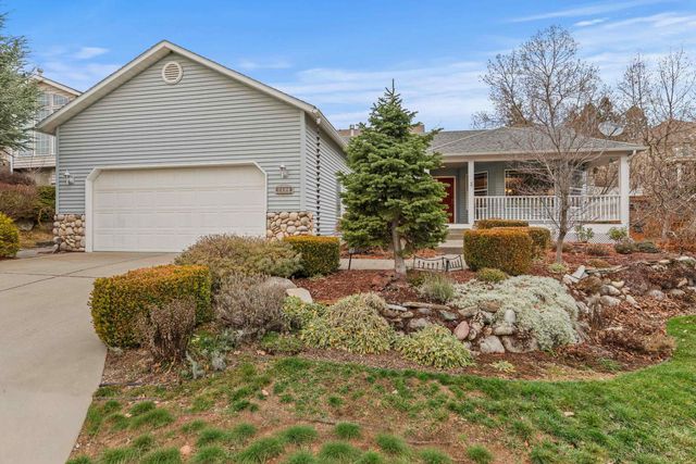 8915 E Parkside Ln, Spokane, WA 99217