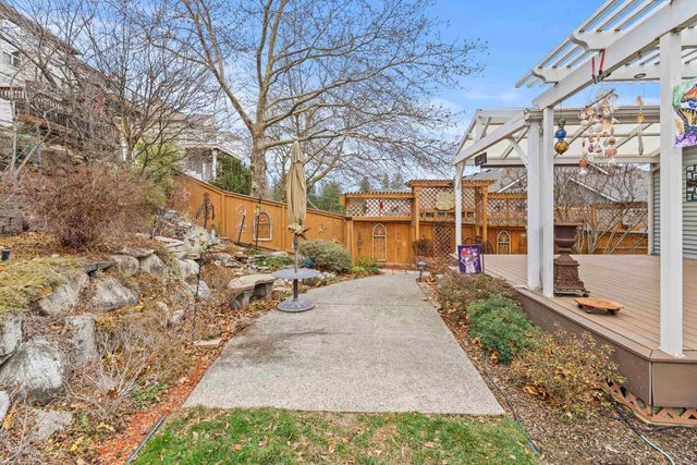 8915 E Parkside Ln, Spokane, WA 99217