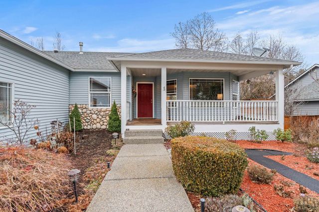 8915 E Parkside Ln, Spokane, WA 99217