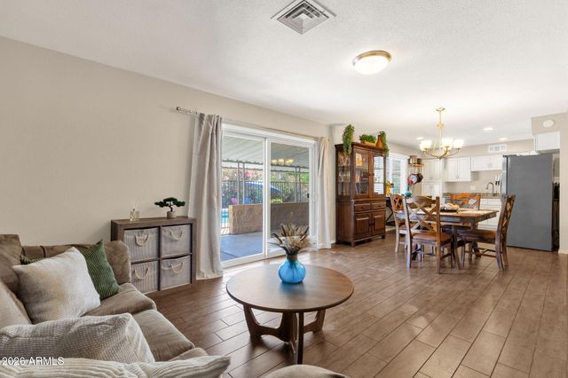 5719 W ZOE ELLA Way, Glendale, AZ 85306