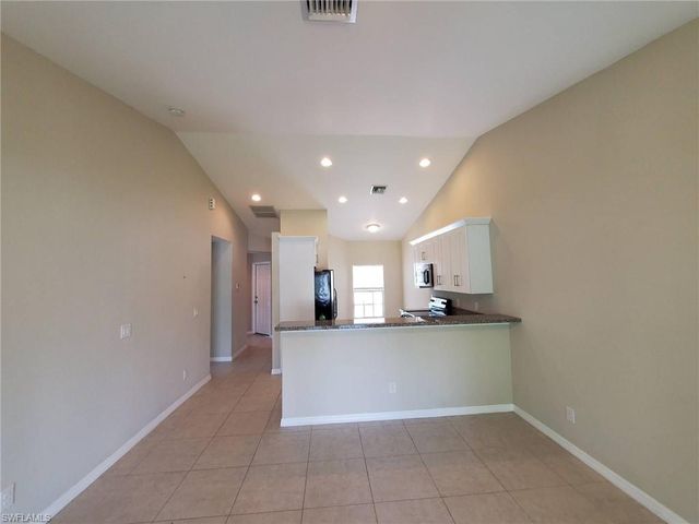 4701 SE 4th PL 4701, Cape Coral, FL 33904