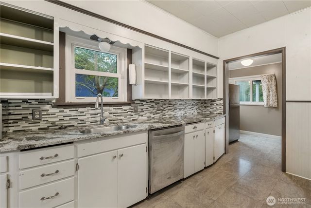 1628 McDougall Avenue, Everett, WA 98201