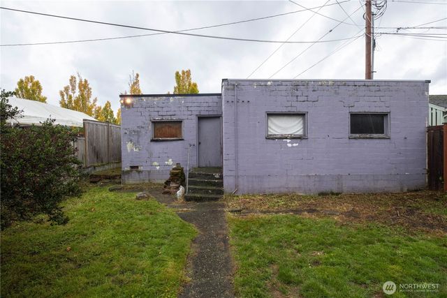 1628 McDougall Avenue, Everett, WA 98201