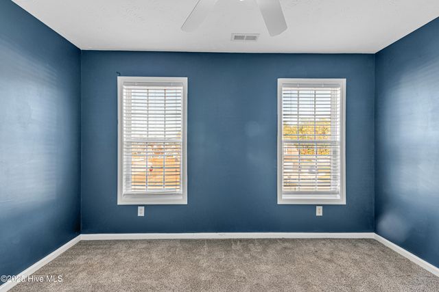 200 Honey Court E, Jacksonville, NC 28540