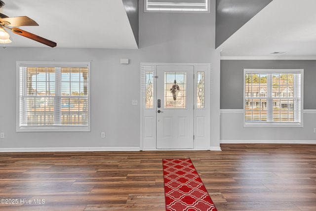 200 Honey Court E, Jacksonville, NC 28540