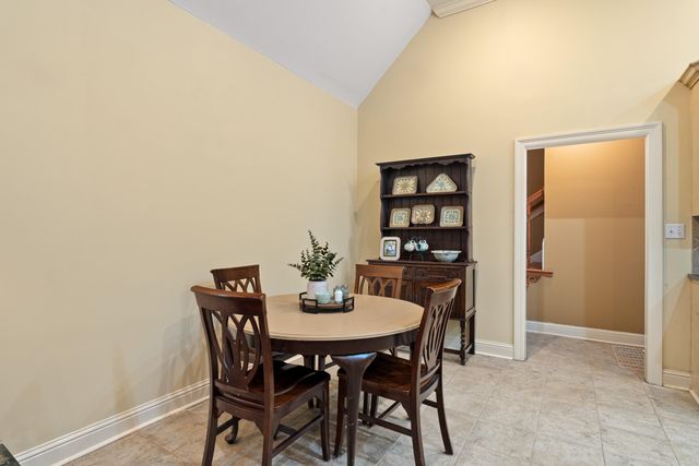 4 Meriwether, Hattiesburg, MS 39402