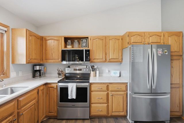 7565 W Village Crest Drive, Madison, WI 53719