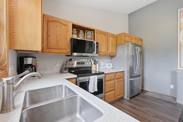 7565 W Village Crest Drive, Madison, WI 53719