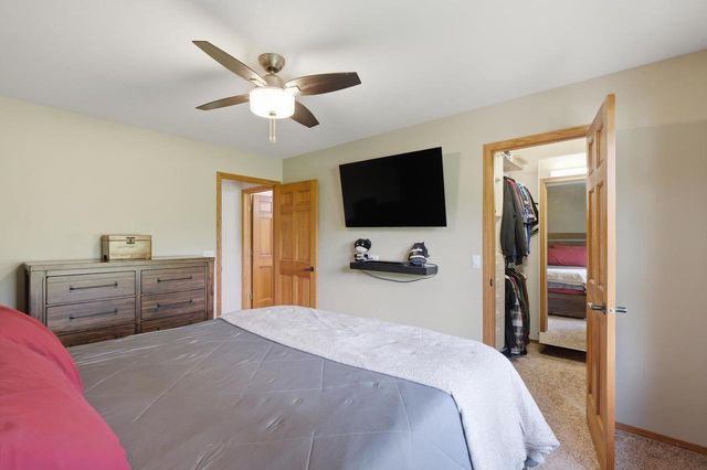 7565 W Village Crest Drive, Madison, WI 53719