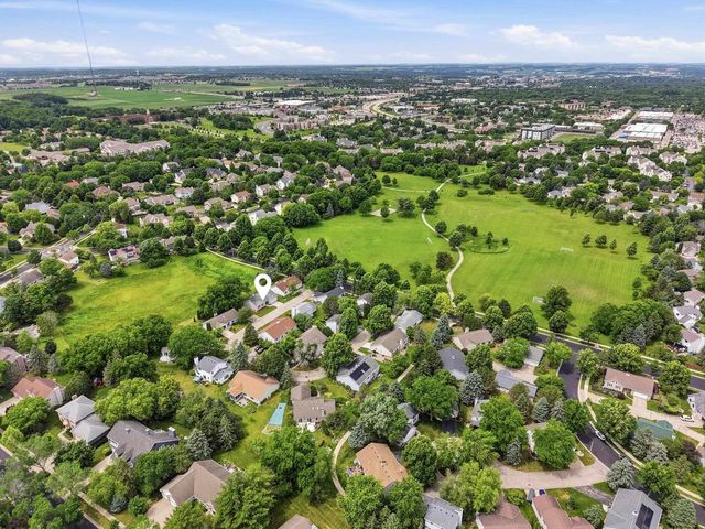 7565 W Village Crest Drive, Madison, WI 53719