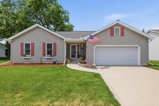 7565 W Village Crest Drive, Madison, WI 53719