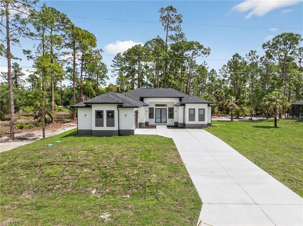708 Greenwood AVE, Lehigh Acres, FL 33972