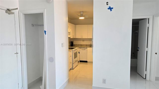 3000 Riomar Street 703, Fort Lauderdale, FL 33304