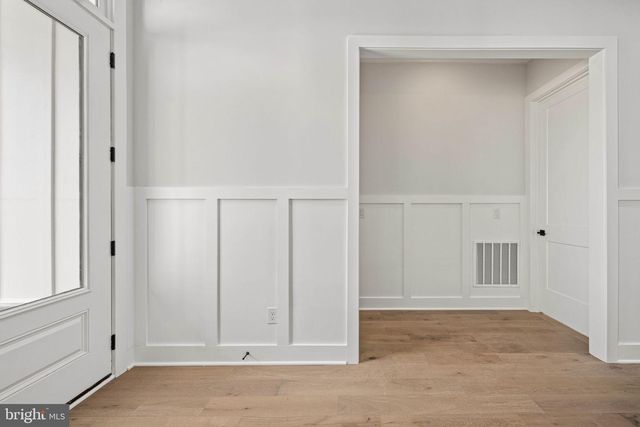 8602 ROSNI WAY, Fredericksburg, VA 22407