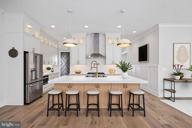 8602 ROSNI WAY, Fredericksburg, VA 22407