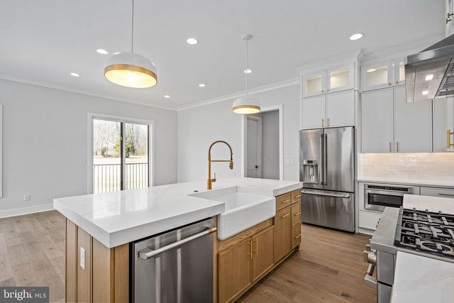 8602 ROSNI WAY, Fredericksburg, VA 22407