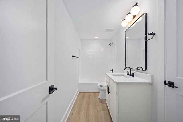 8602 ROSNI WAY, Fredericksburg, VA 22407