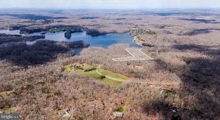 8602 ROSNI WAY, Fredericksburg, VA 22407