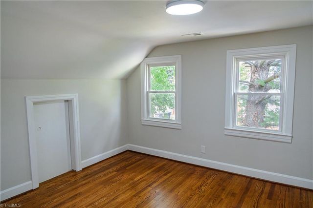 401 S Sunset Drive, Winston-salem, NC 27103