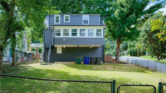 401 S Sunset Drive, Winston-salem, NC 27103