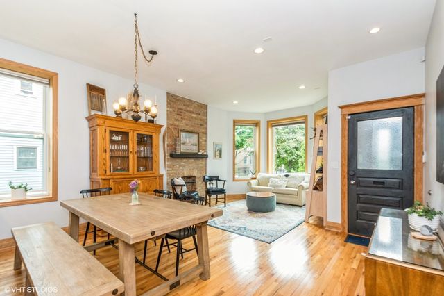 3428 W Belden Avenue 1, Chicago, IL 60647