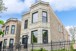 3428 W Belden Avenue 1, Chicago, IL 60647