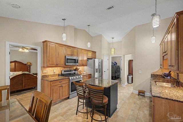 495 Riola Pl, Pensacola, FL 32506