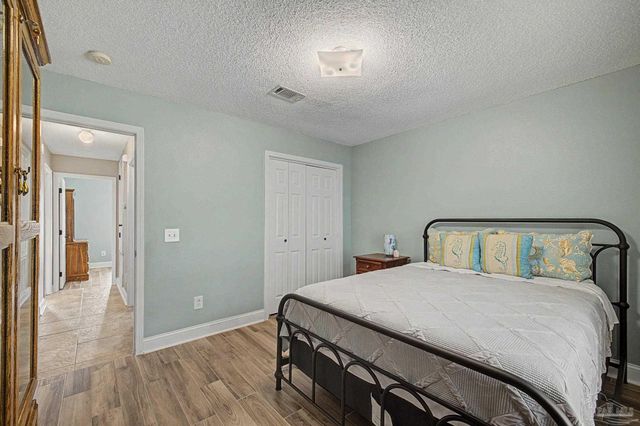 495 Riola Pl, Pensacola, FL 32506